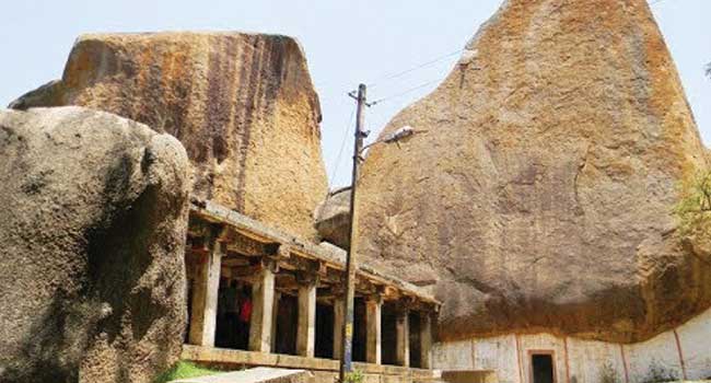 Chandravalli Caves /  ಚಂದ್ರವಳ್ಳಿ ಗುಹೆಗಳು